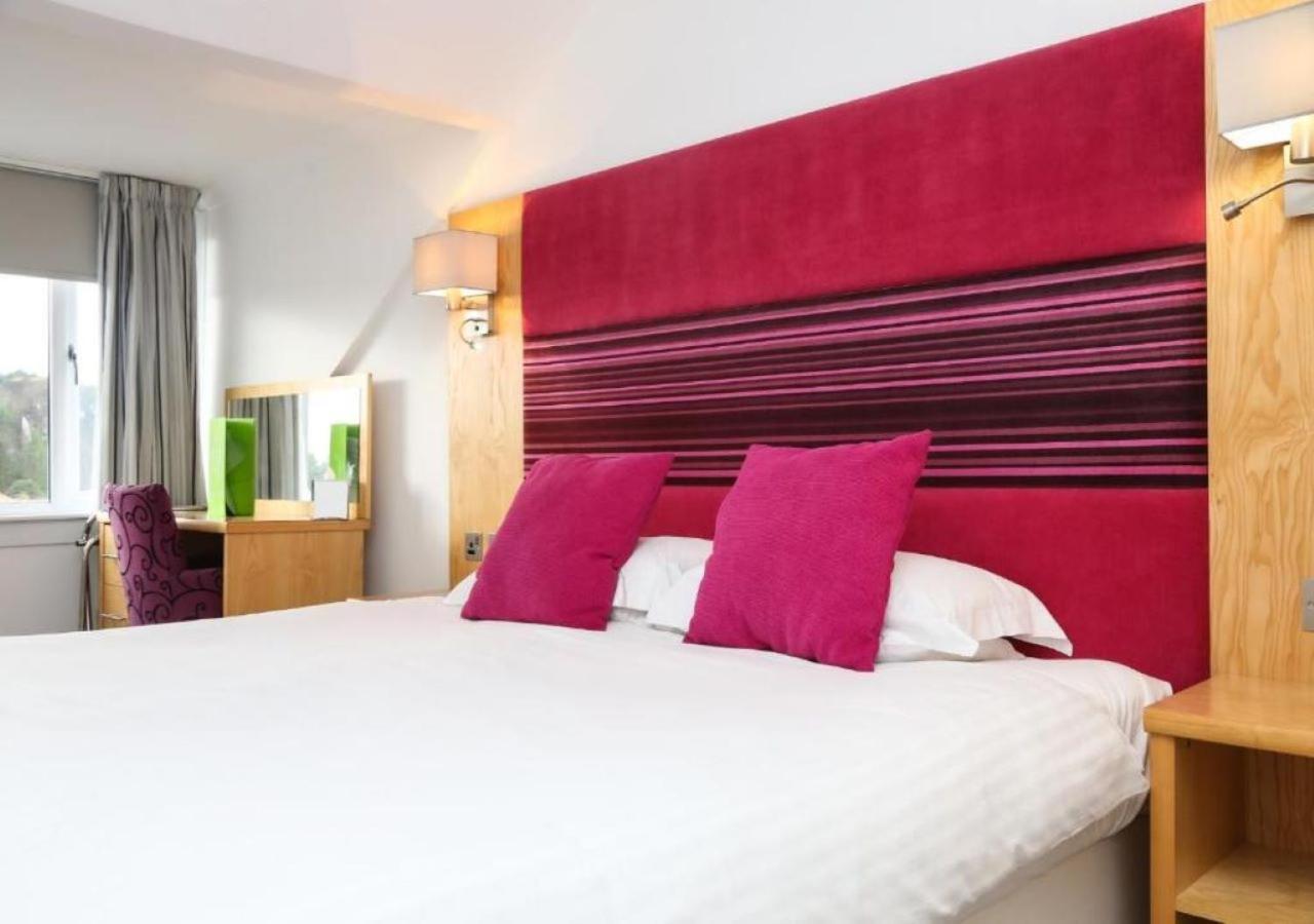 Clubhouse B& B Hotel Nairn Buitenkant foto